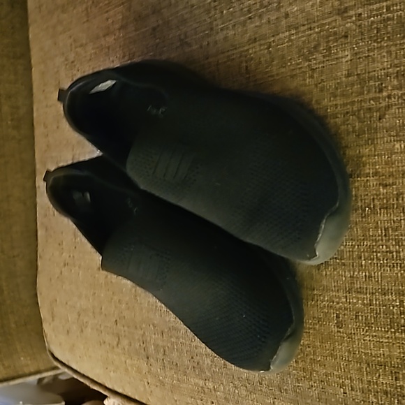 8.5 Skechers Ultra Flex Harmonius Black Slip-on Shoes - Picture 2 of 6